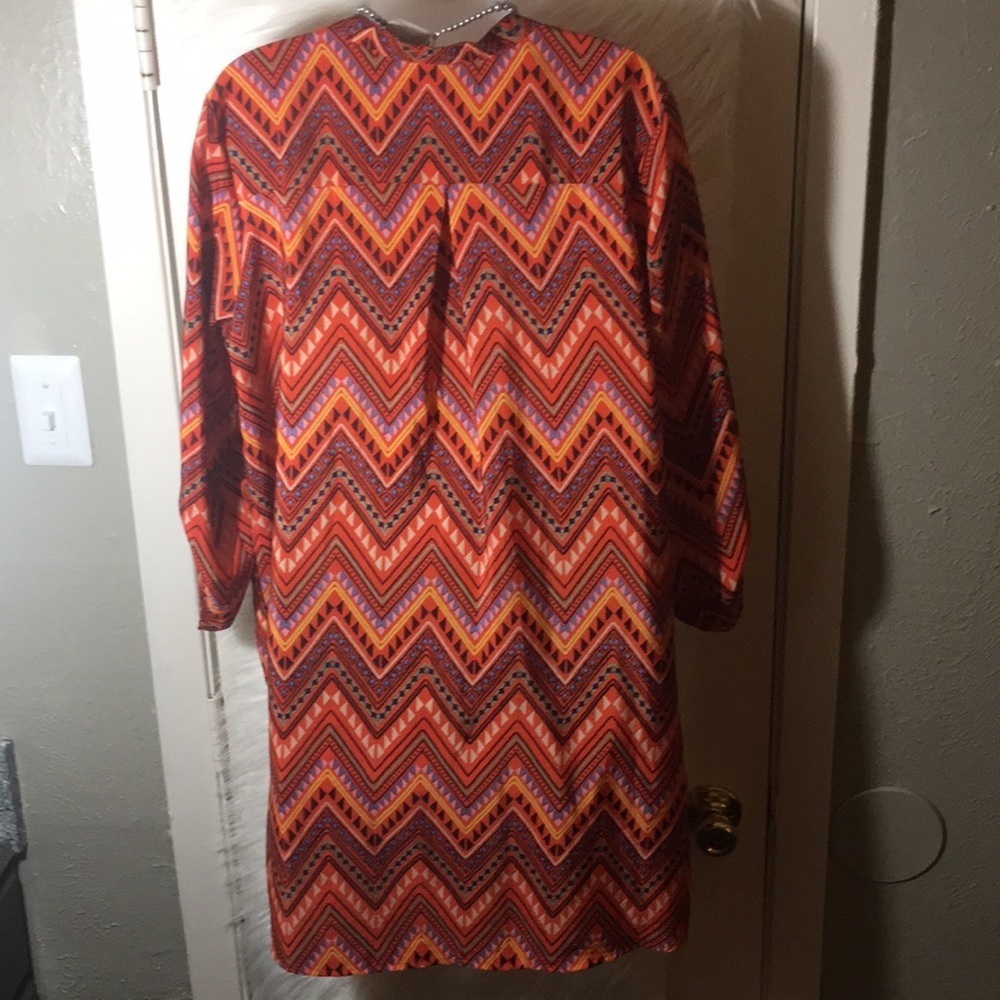 NO BOUNDARIES DRESS - Picture 5 of 8